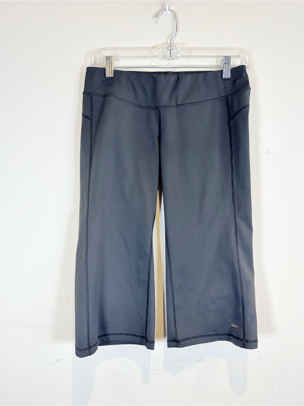 REI Black Cropped Wide-Leg Athletic Pants, Size Small